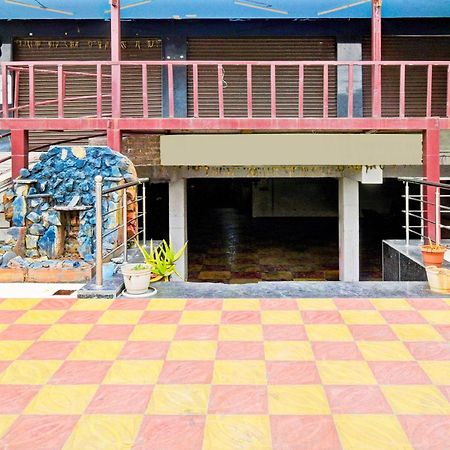 Super Townhouse Mancherial Mancherāl Exterior foto